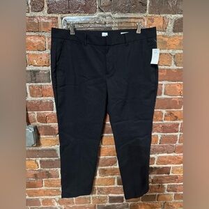 NWT Women’s Size 12 Gap Black Trousers Slim Fit